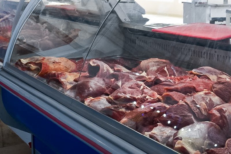 SE RECUERDA A LA CIUDADANÍA ADQUIRIR CARNES Y PRODUCTOS ALIMENTICIOS EN COMERCIOS HABILITADOS